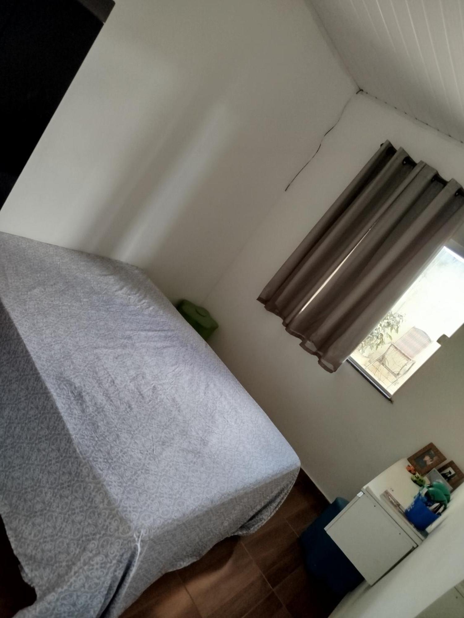 Alugo Casa Mobiliada Com Piscina Com 3 Quartos