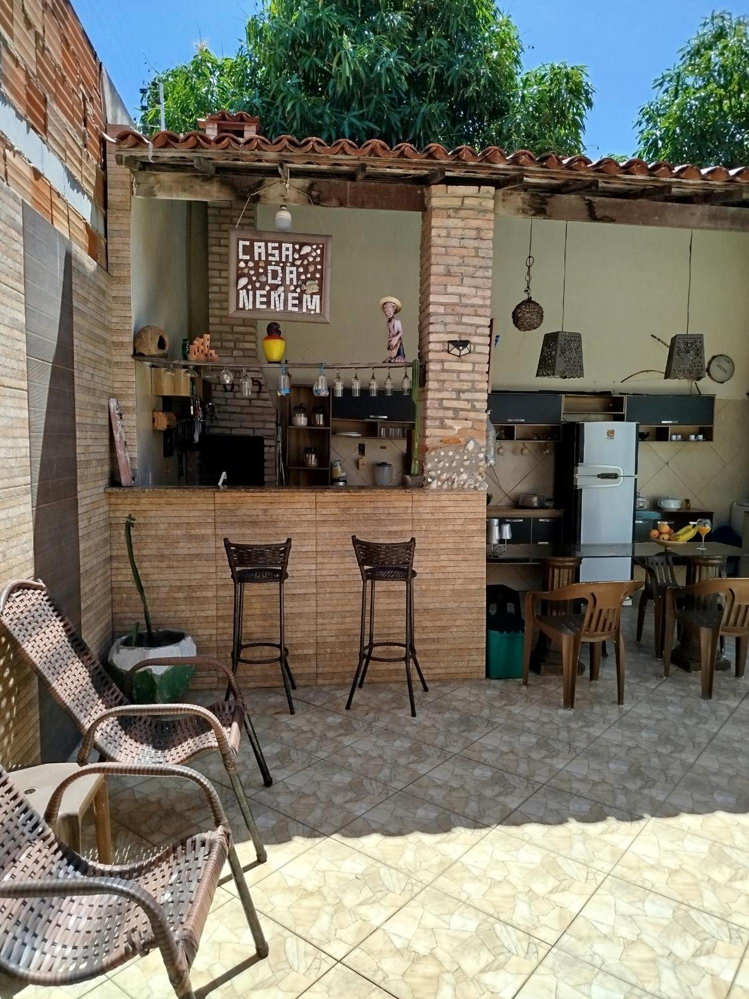 Casa de férias Alugo Casa Mobiliada Com Piscina Com 3 Quartos *
